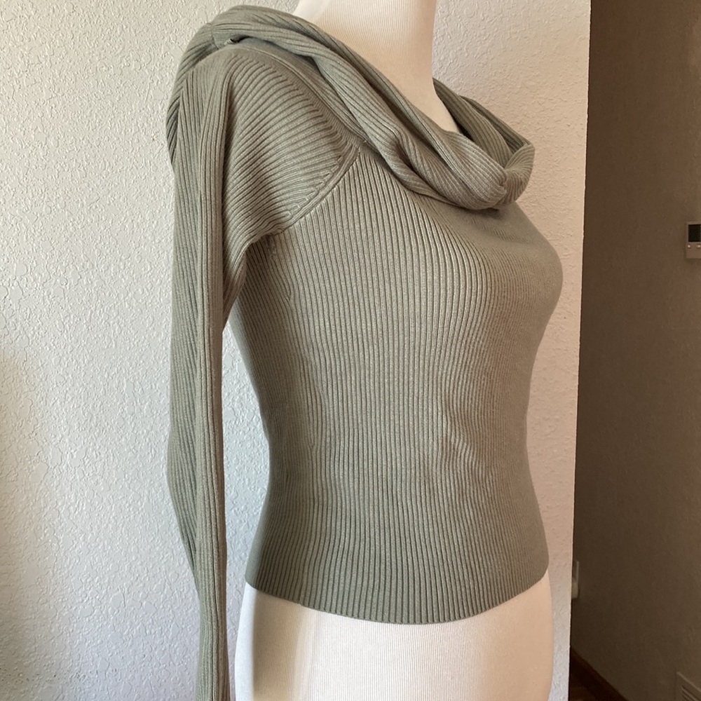 New Abercrombie & Fitch Tops | Off The Shoulder Knit Long Sleeve Top
